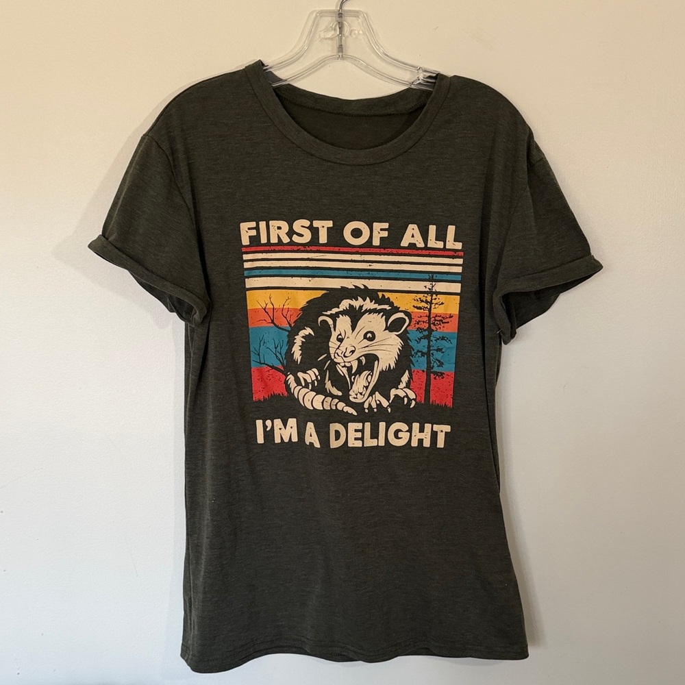 Graphic T. First of all I’m a Delight. Size L. Unisex
